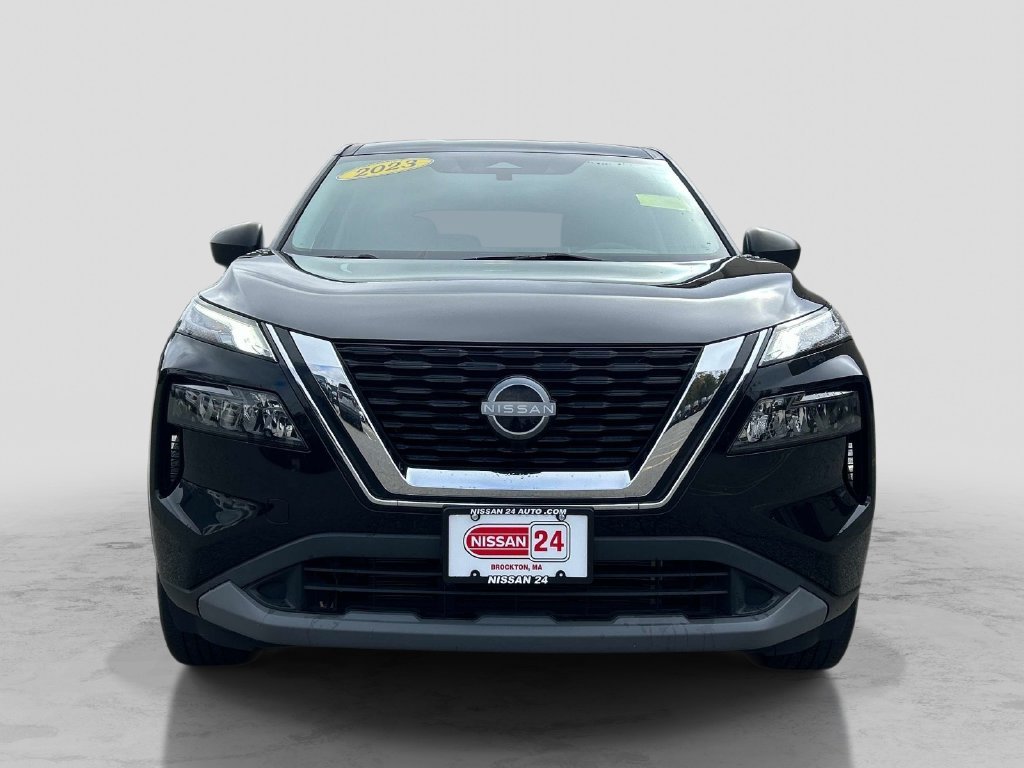 Used 2023 Black Nissan S image 8