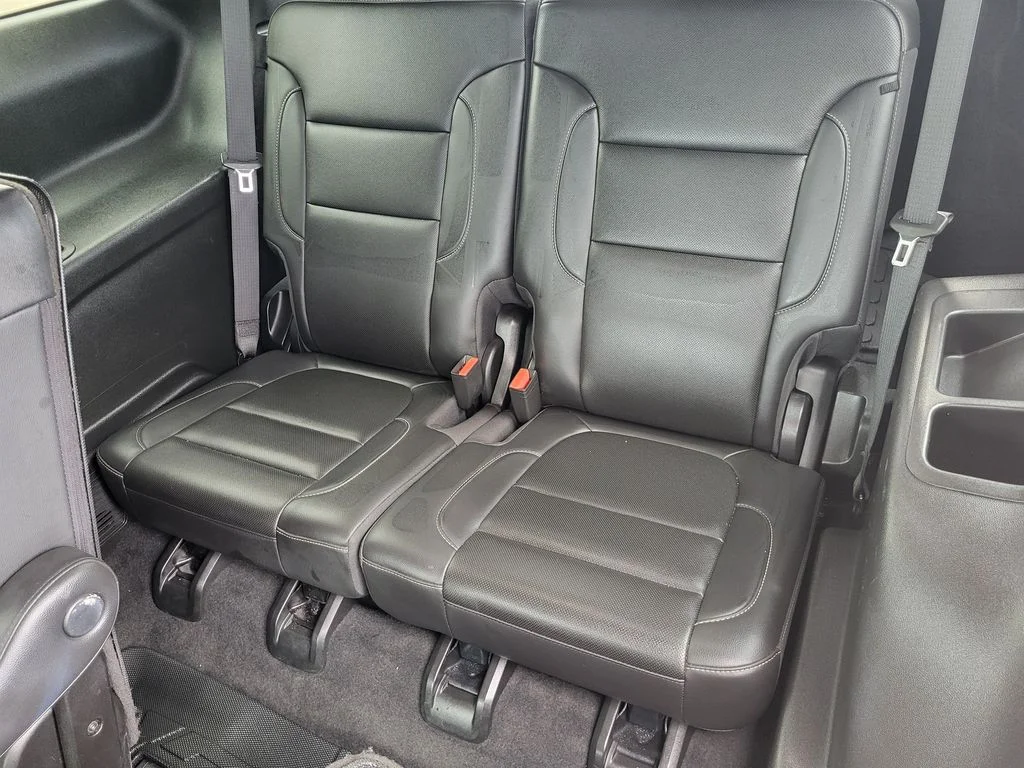 Used 2023 LIGHT STONE METALLIC GMC SLT image 22