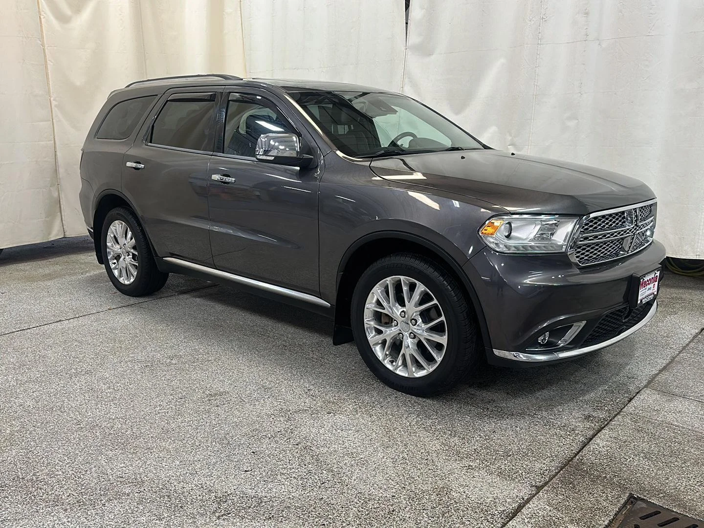 Used 2014 Granite Crystal Metallic Clearcoat Dodge Citadel image 13