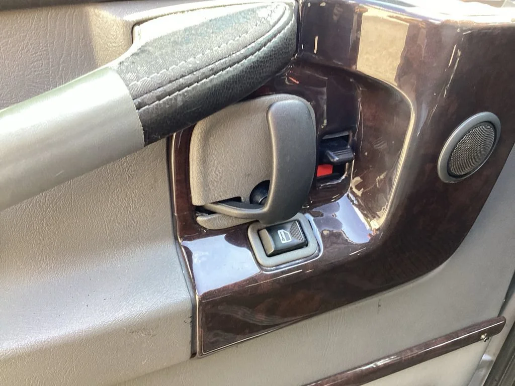Used 2013 PURE SILVER METALLIC GMC Upfitter image 30
