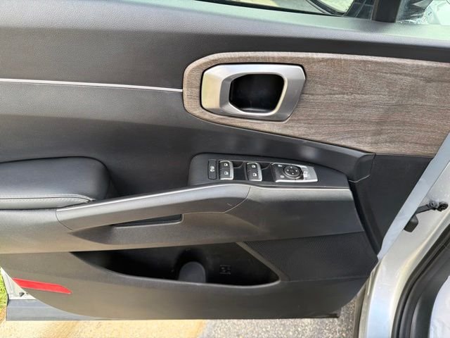 Used 2021 Silver Kia EX image 25