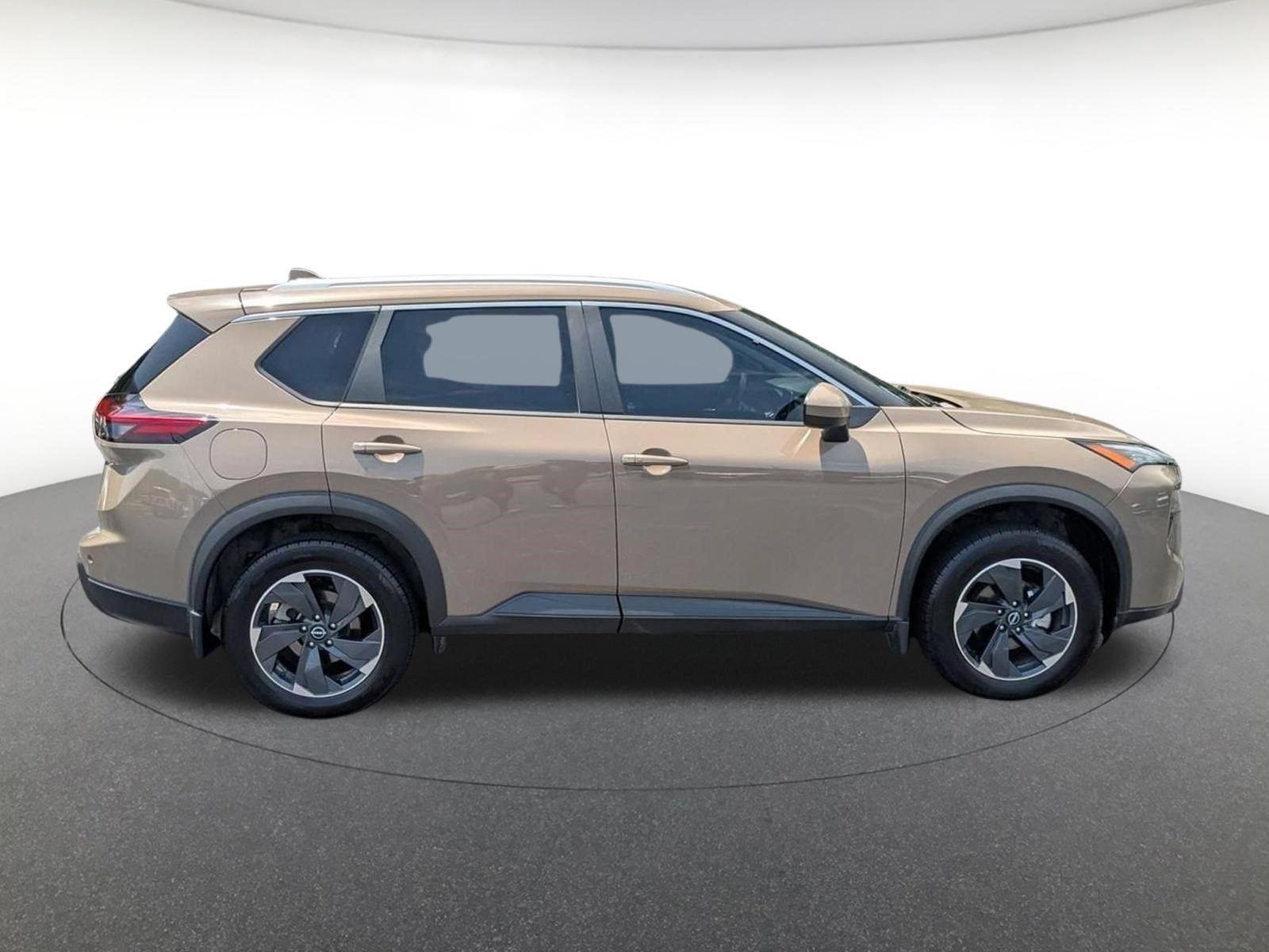 Used 2024 Baja Storm Metallic Nissan SV image 3