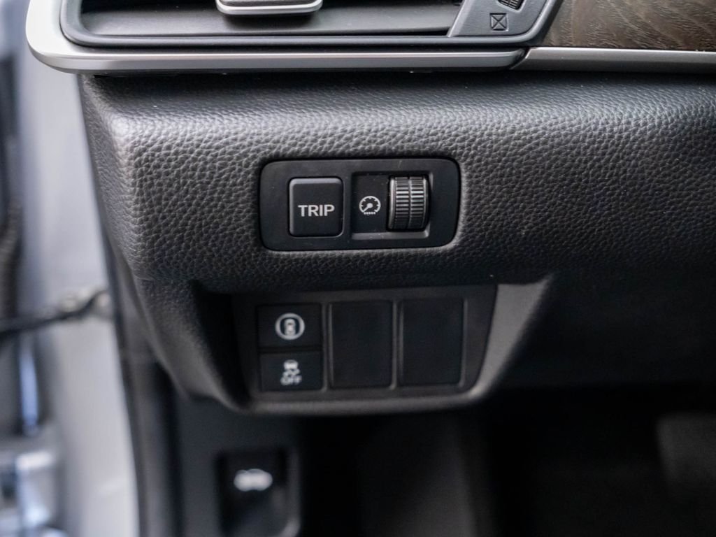 2020 Honda Accord Hybrid EX - Photo 20