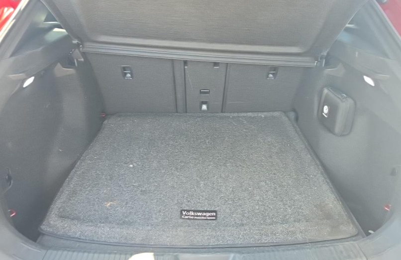 Used 2023 Blue Volkswagen Pro S image 4