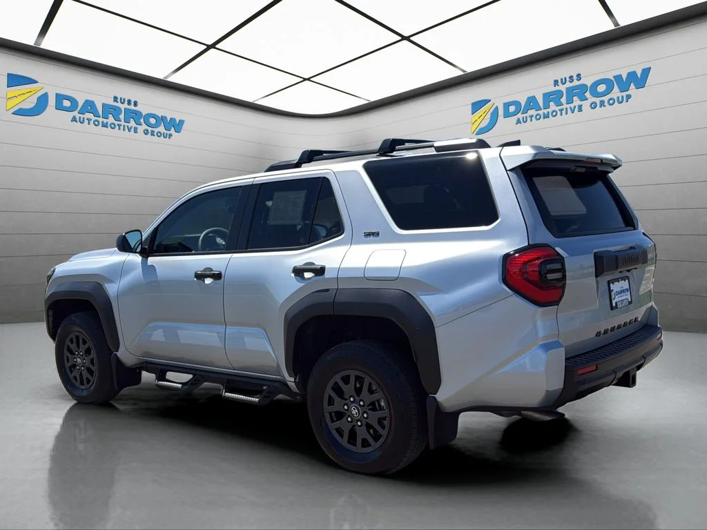 Used 2025 Silver Toyota SR5 image 3