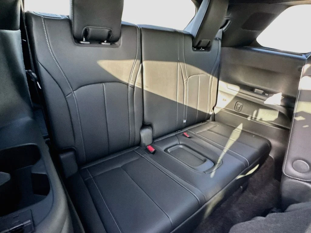 New 2027 GRAPHITE SHADOW INFINITI Sport AWD image 29