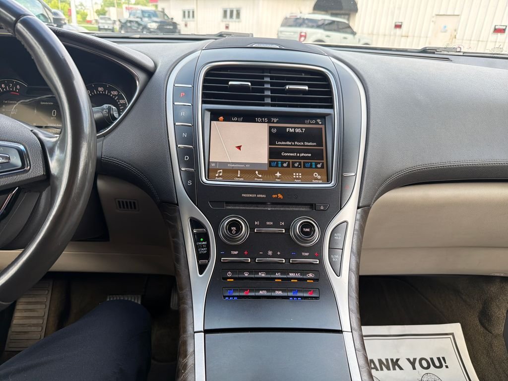 Used 2018 Brown Lincoln Reserve image 20
