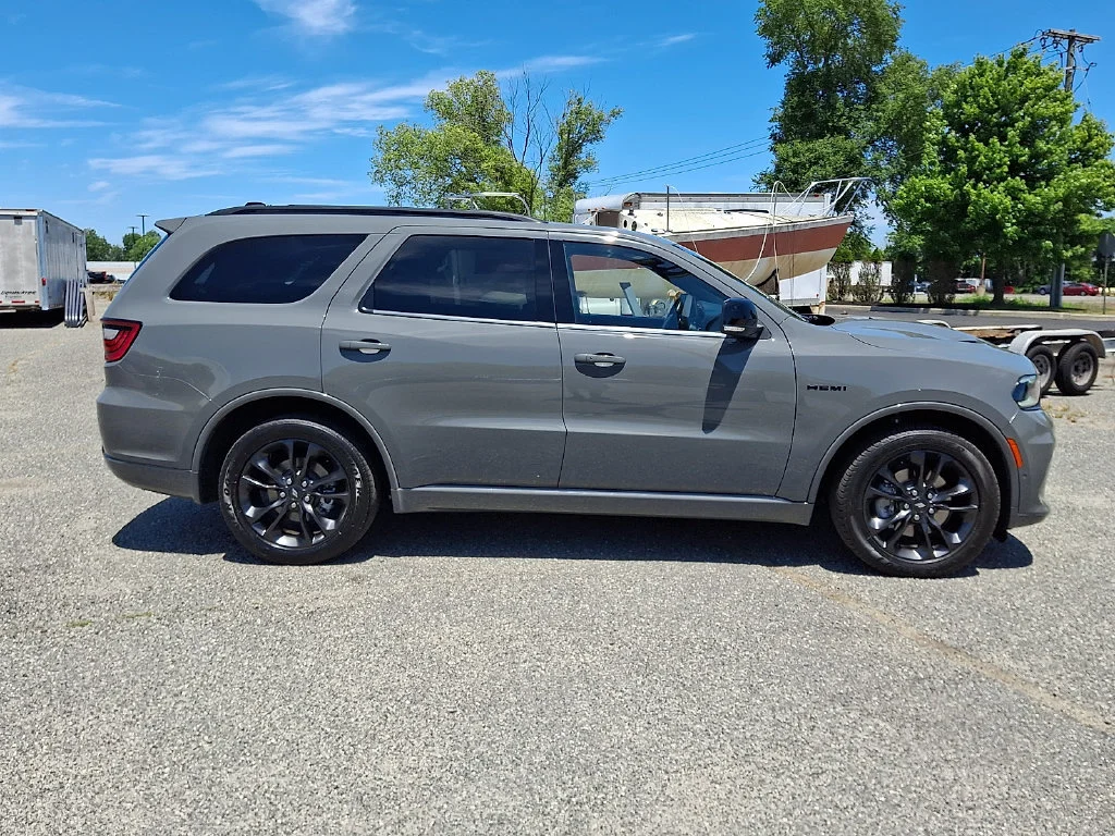 Used 2023 Destroyer Gray Clearcoat Dodge R/T Plus image 13