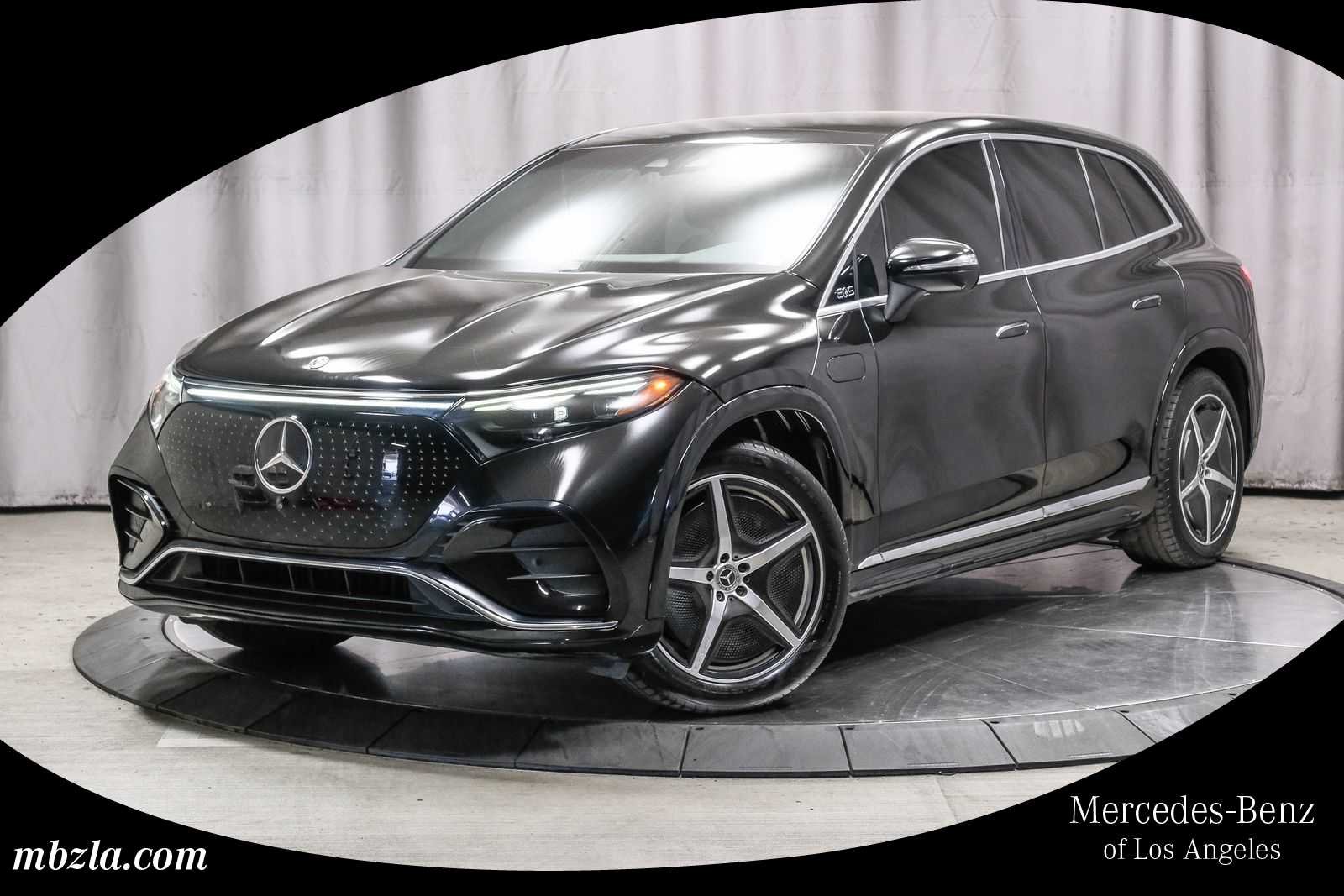 2023 Mercedes-Benz EQS SUV EQS 580 4MATIC's photo