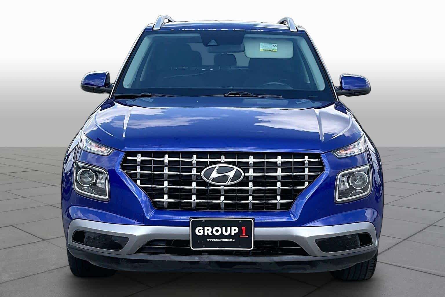 Pre-Owned 2022 Hyundai Venue SEL