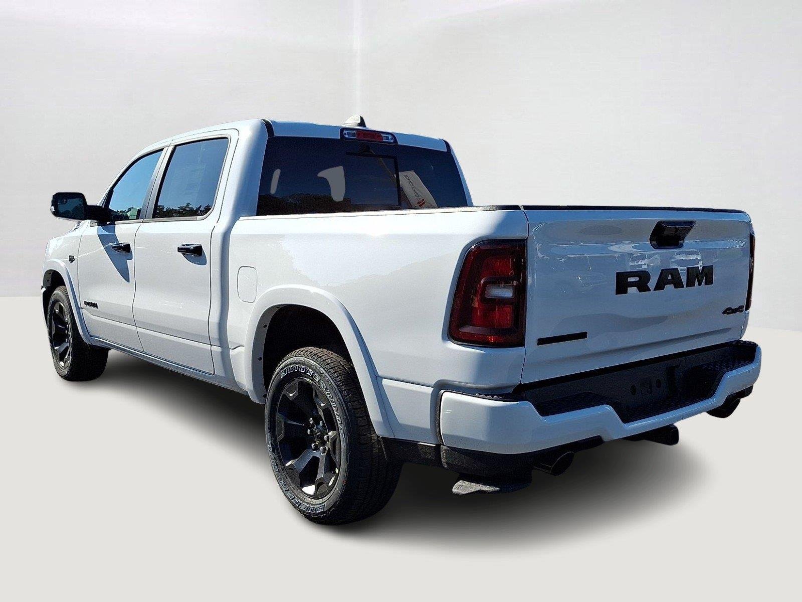 New 2027 Bright White Clear-Coat Exterior Paint RAM Big Horn image 4