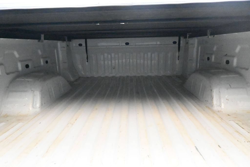 Used 2022 Summit White Chevrolet LTZ image 25