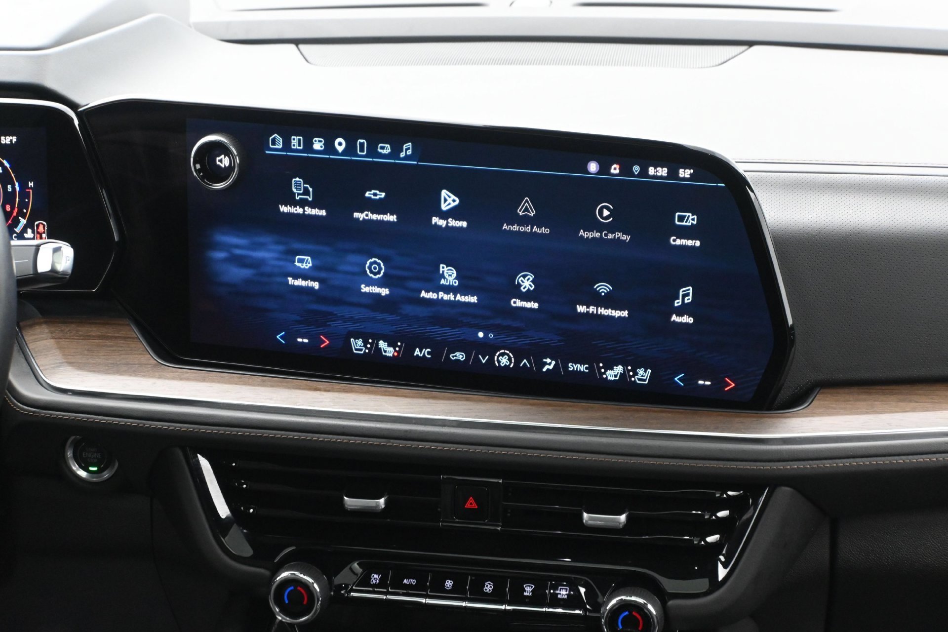 Used 2025 Black Chevrolet High Country image 18