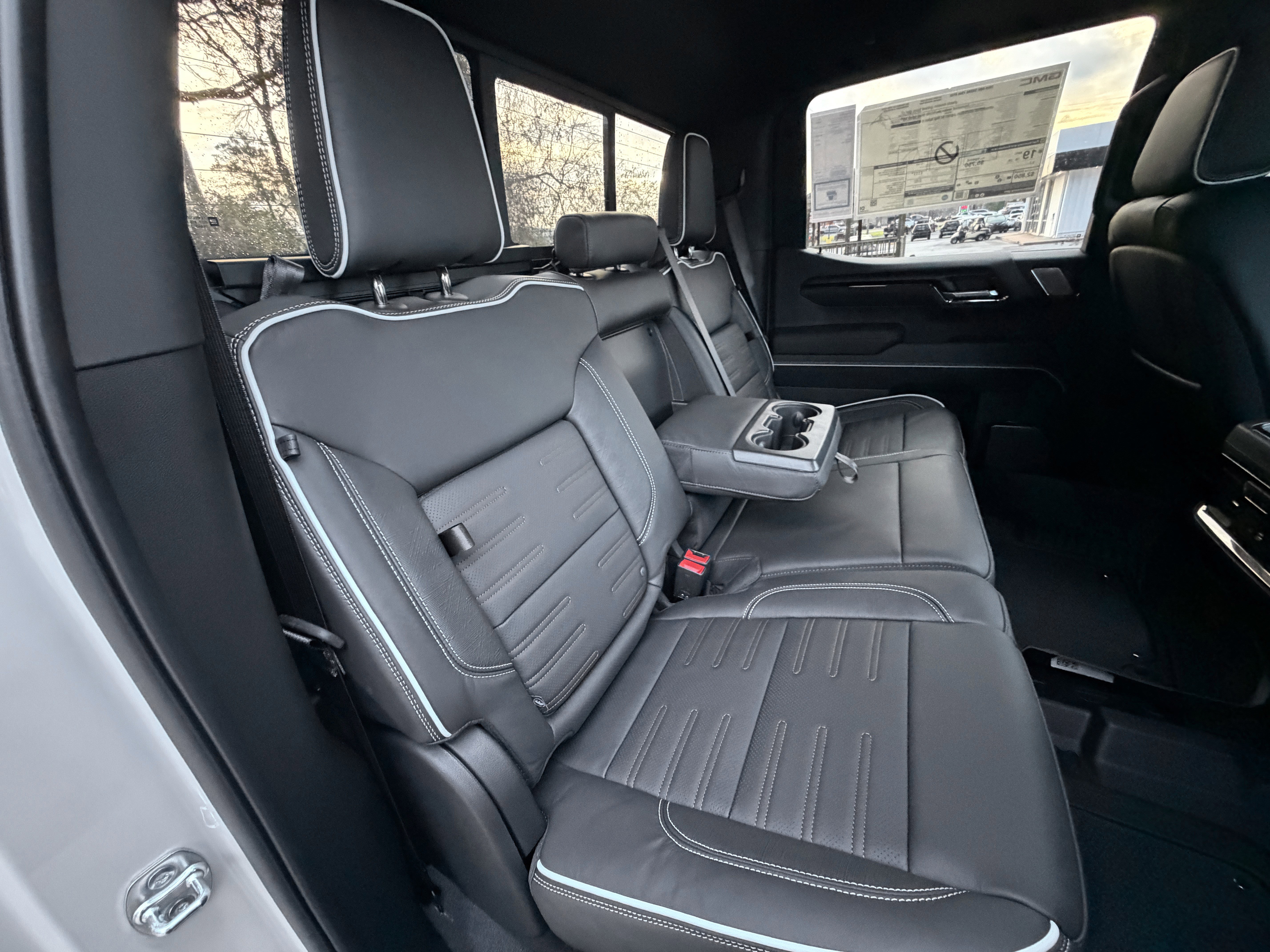 2026 GMC Sierra 1500 AT4X - Photo 18
