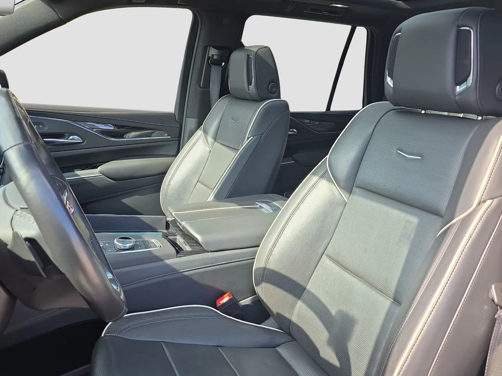 2022 Cadillac Escalade Sport - Photo 7