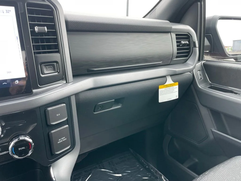 New 2026 Ruby Red Metallic Tinted Clearcoat Ford XLT image 55