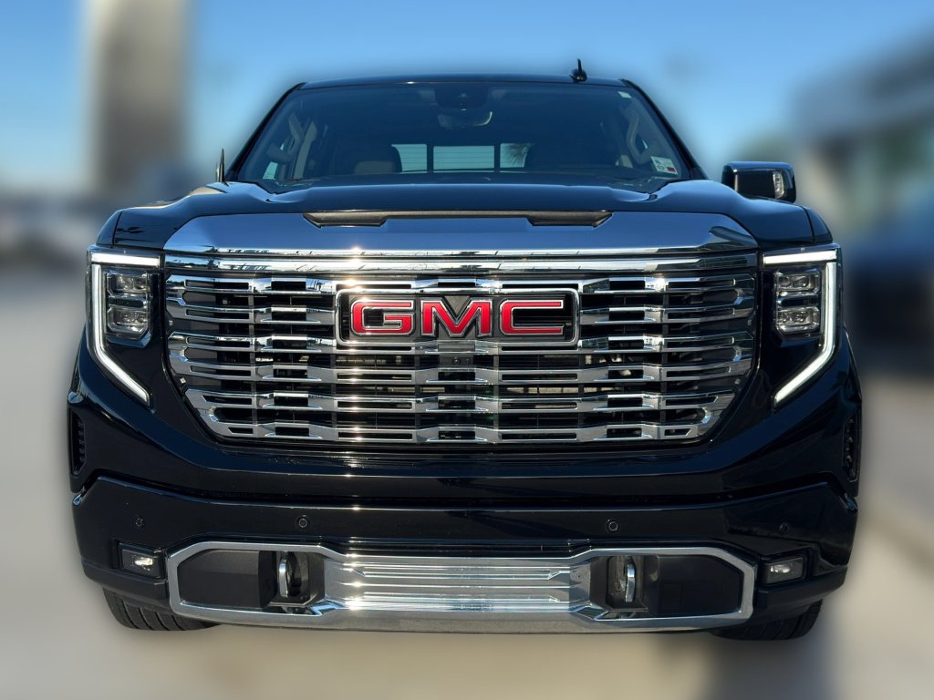 Used 2024 BLACK GMC Denali image 2