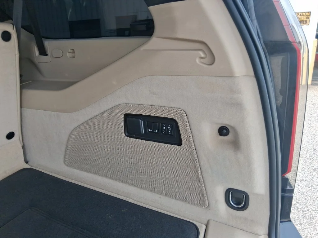 Used 2023 Black Cadillac Premium image 21