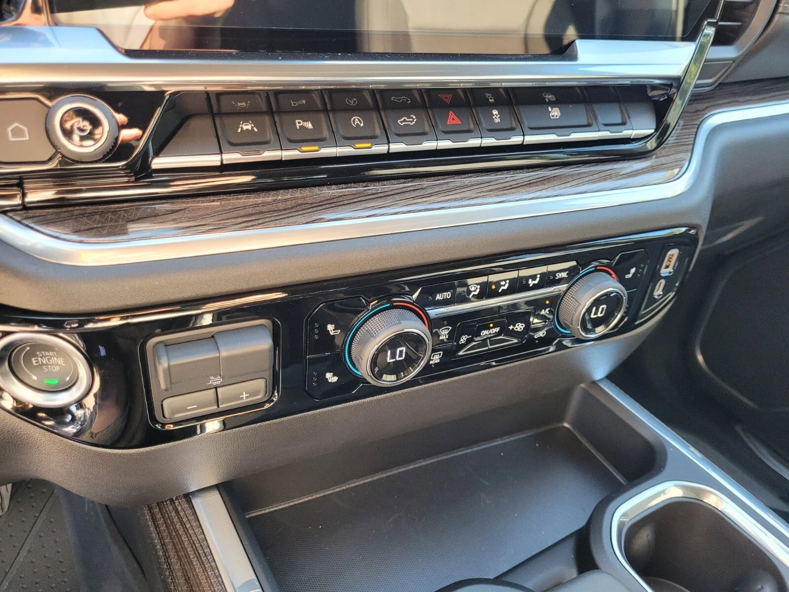 2026 Chevrolet Silverado 1500 RST - Photo 31