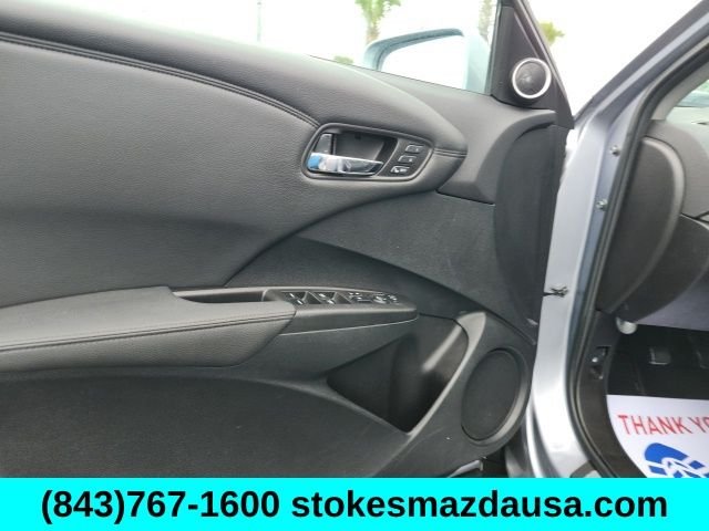 Used 2016  Acura Base image 15