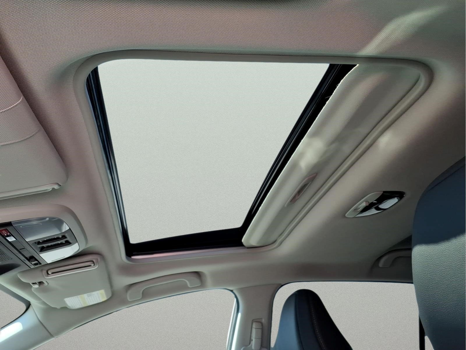 New 2026 CRYSTAL WHITE PEARL Subaru Limited image 11