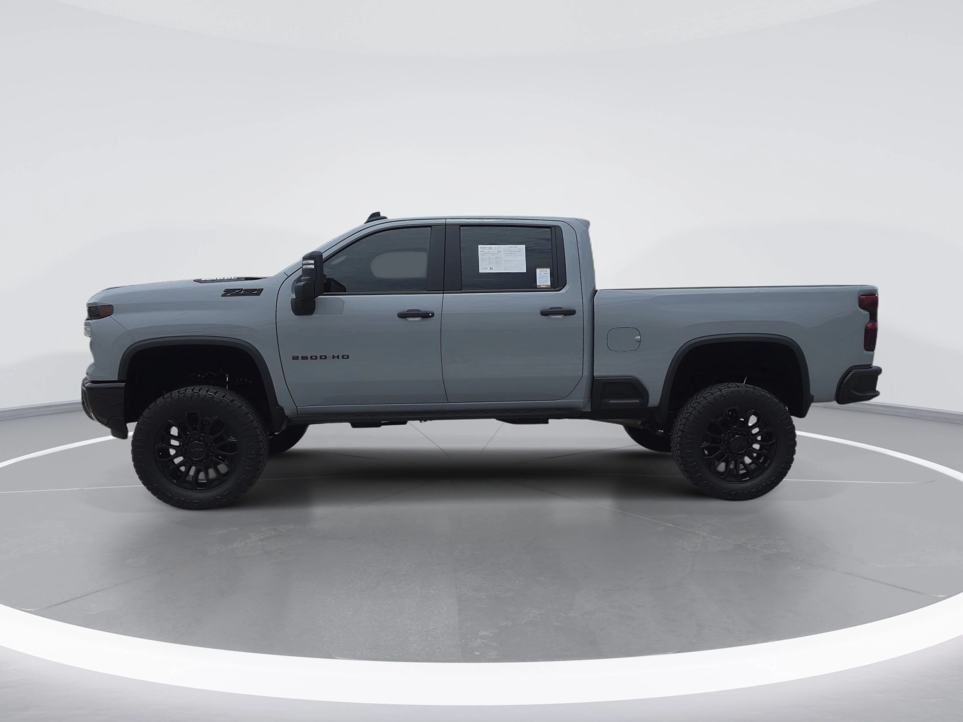 Used 2024 Slate Gray Metallic Chevrolet Custom image 6