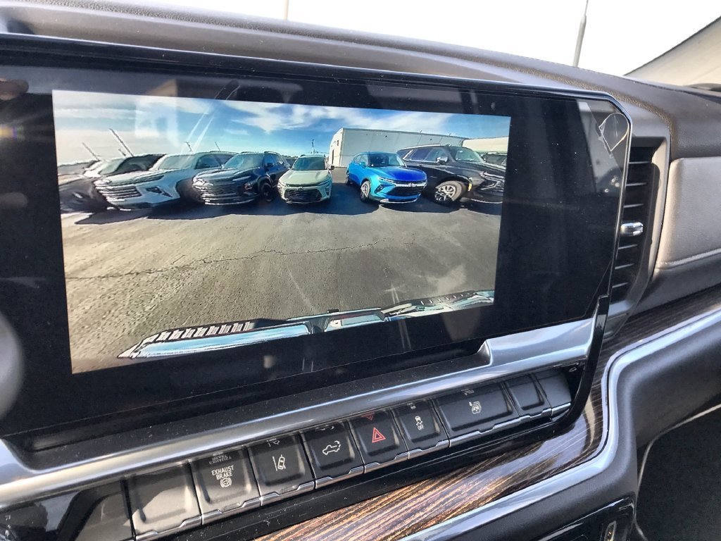 New 2026 Onyx Black GMC SLE image 17