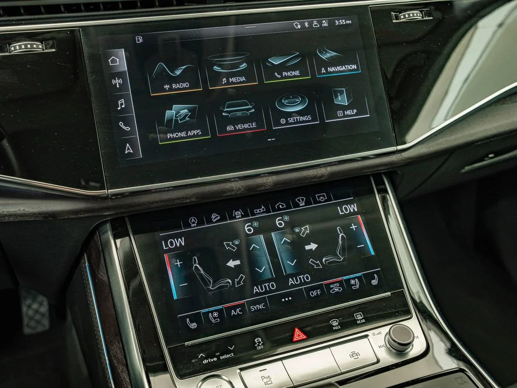 Used 2019 Florett Silver Metallic Audi 3.0T Prestige image 25