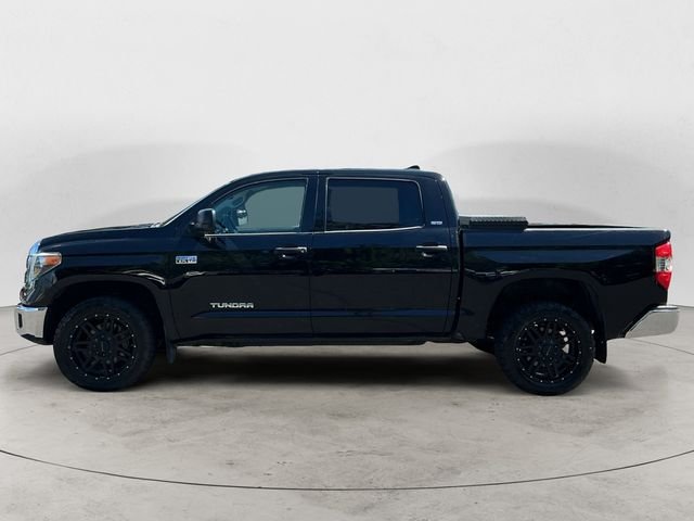 Used 2020 Black Toyota SR5 image 8