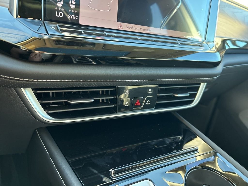 2026 Volkswagen Atlas SE w/Tech - Photo 31