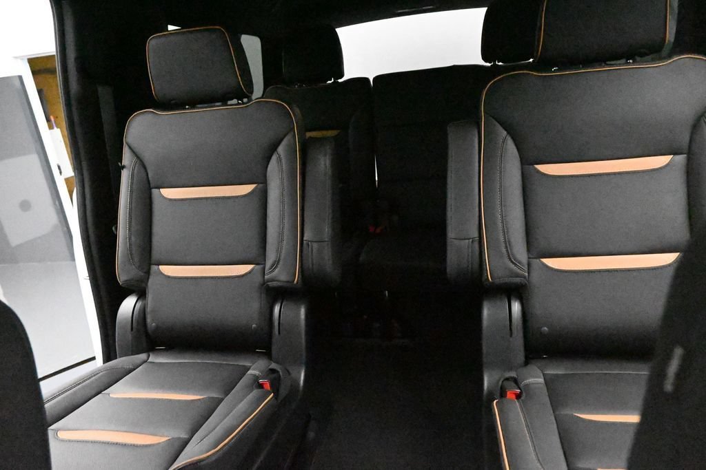 Used 2023 Summit White GMC AT4 image 17