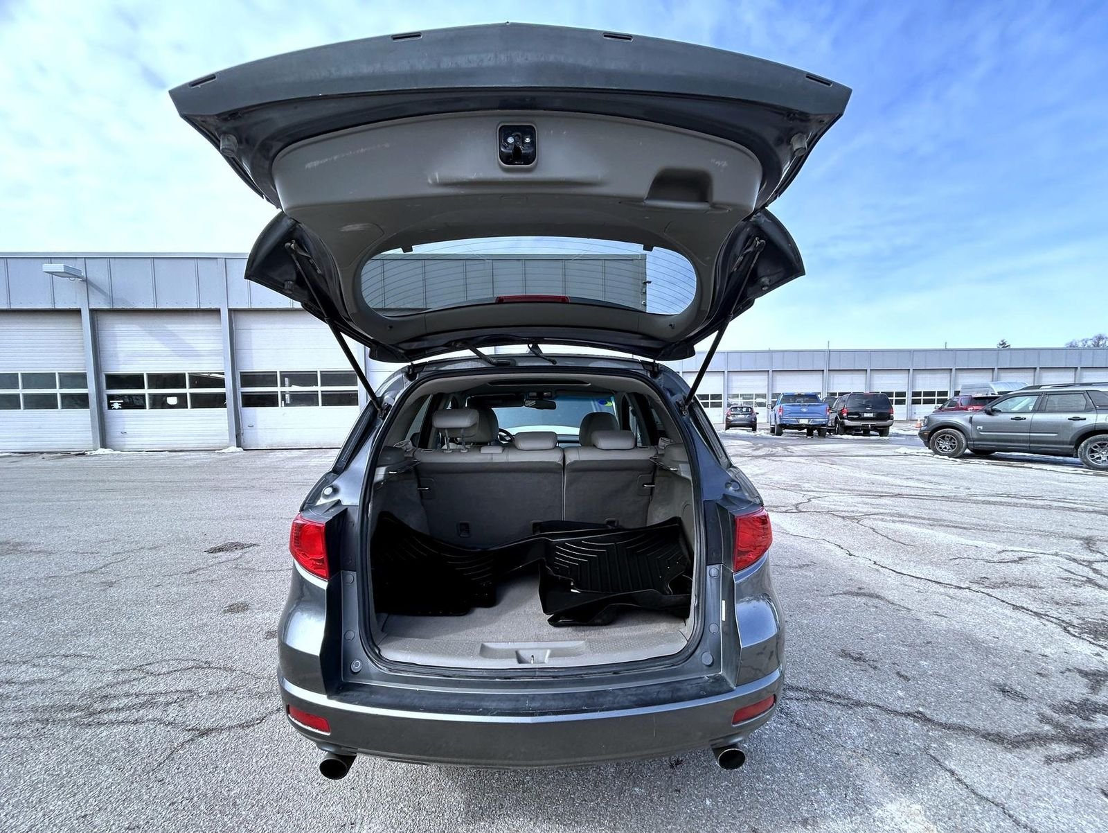 Used 2008 Gray Acura Base image 20