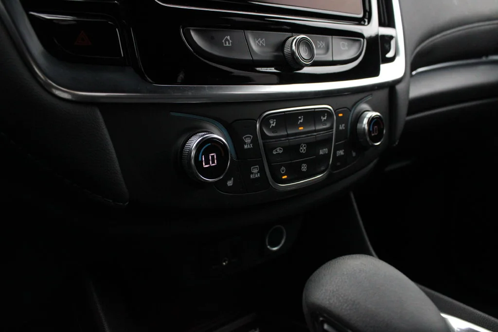 Used 2023 Black Chevrolet LT image 17
