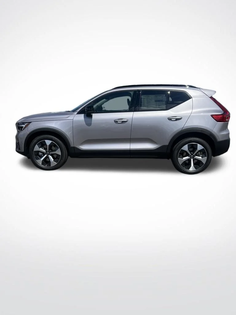 New 2026 Aurora Silver Volvo Plus image 2