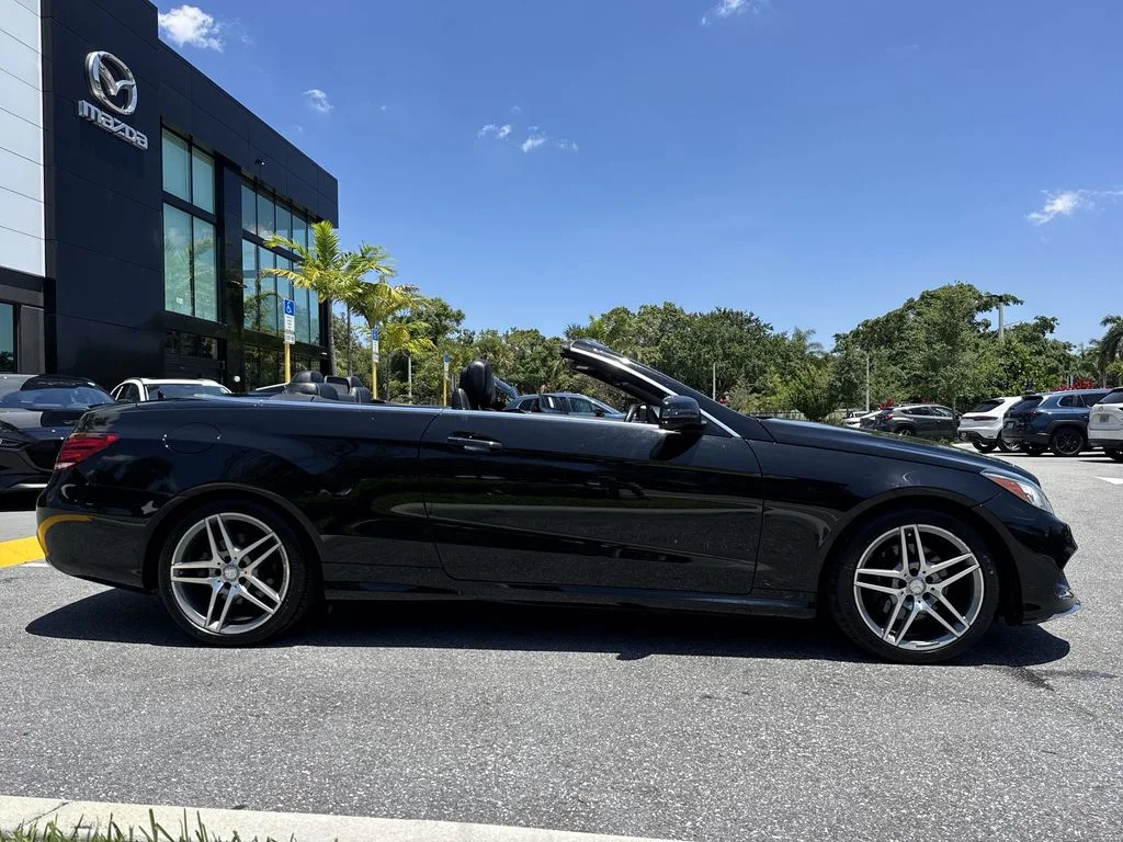 Used 2016 Obsidian Black Metallic Mercedes-Benz E 400 image 23