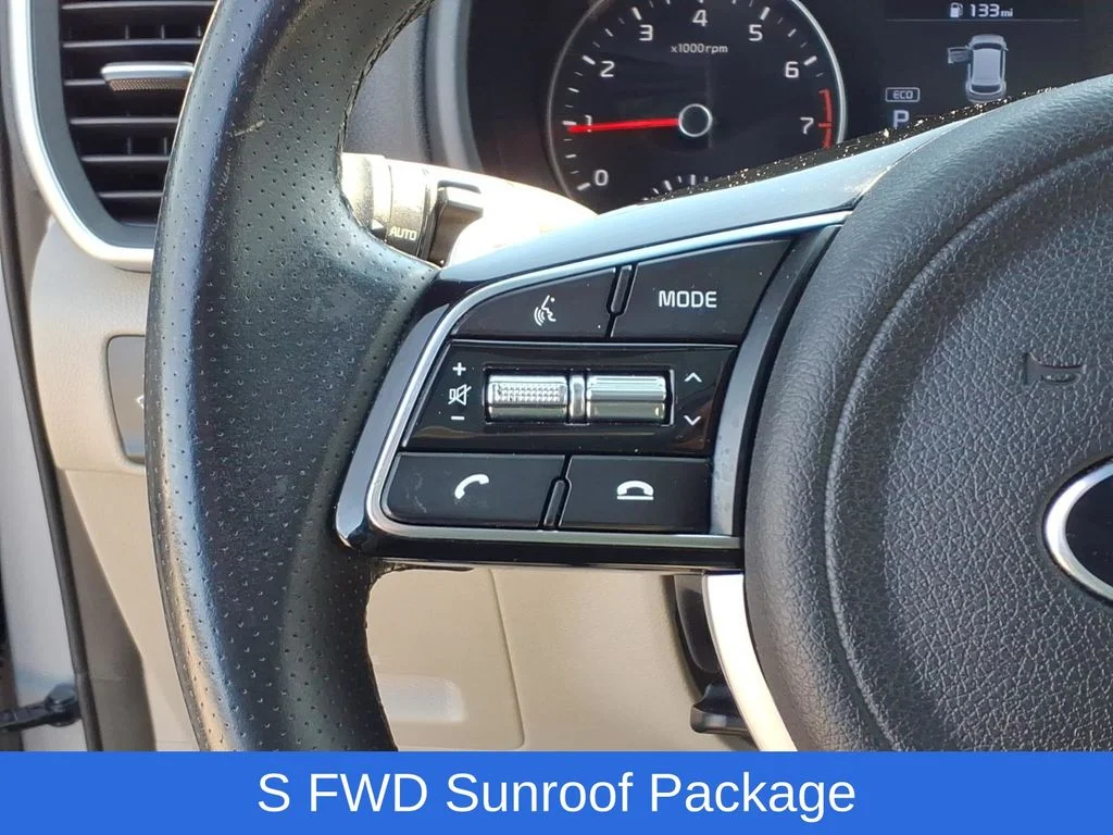 Used 2020 Silver Kia S image 12