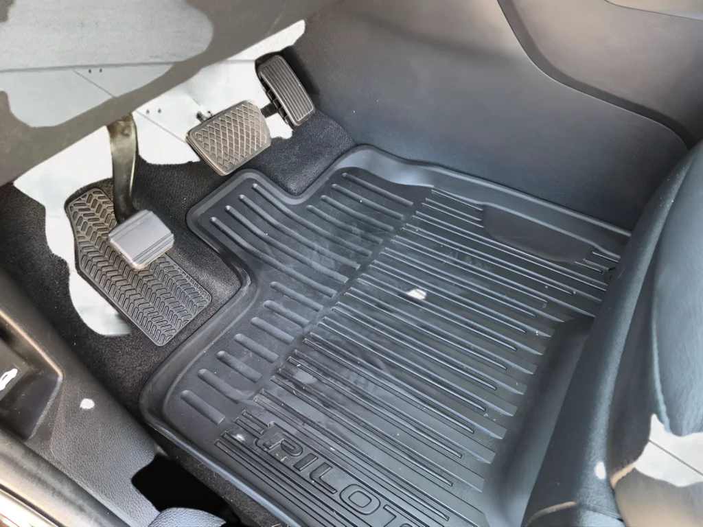 Used 2022 Black Honda Touring image 22