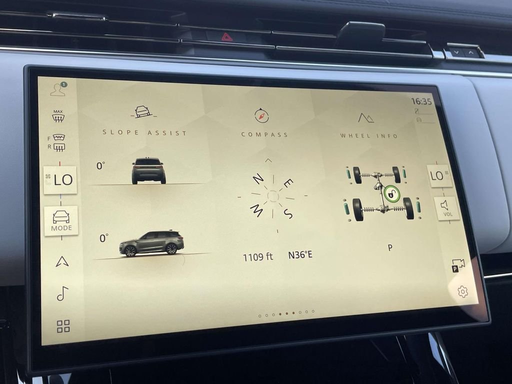 New 2027 Varesine Blue Land Rover SE image 24
