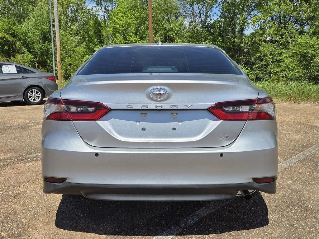 Used 2023 Silver Toyota LE image 6