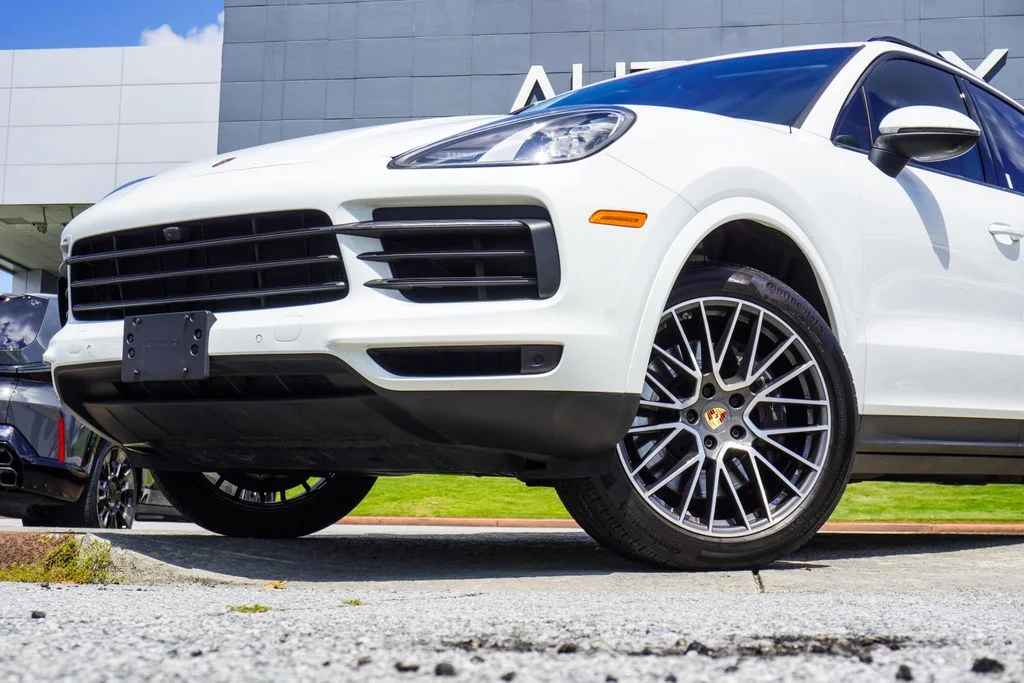Used 2023 White Porsche Base image 2