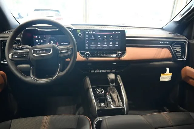 2026 GMC Canyon AT4 - Photo 14