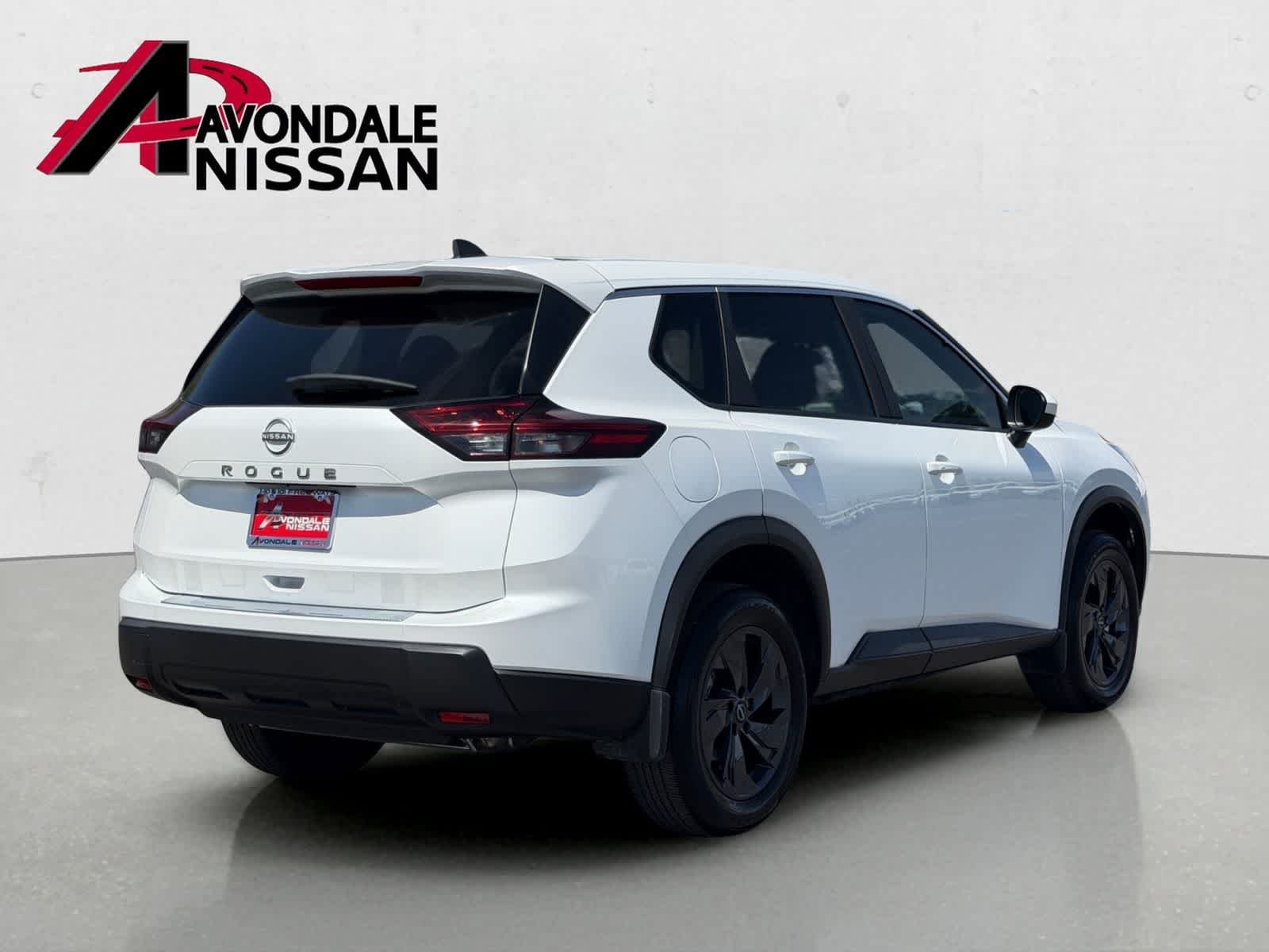 New 2026 Everest White Pearl Tricoat Nissan SV image 6