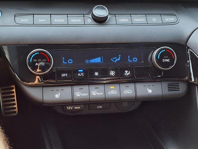2025 Hyundai Elantra N - Photo 17