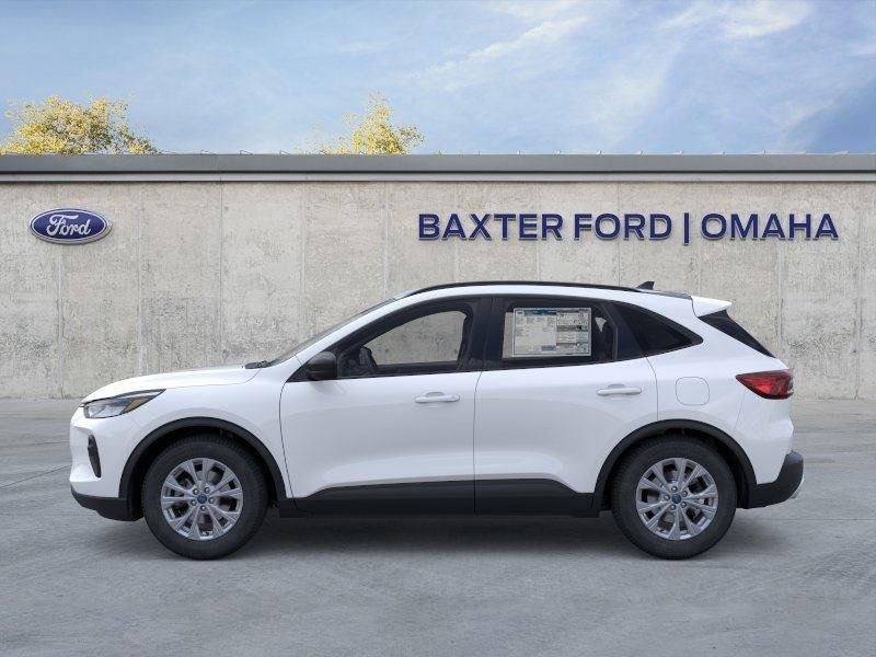 New 2025 Oxford White Ford Active image 18