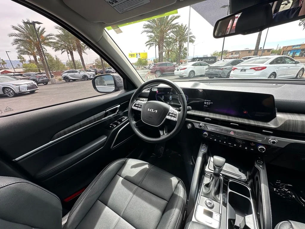 Used 2025 Silver Kia EX image 16