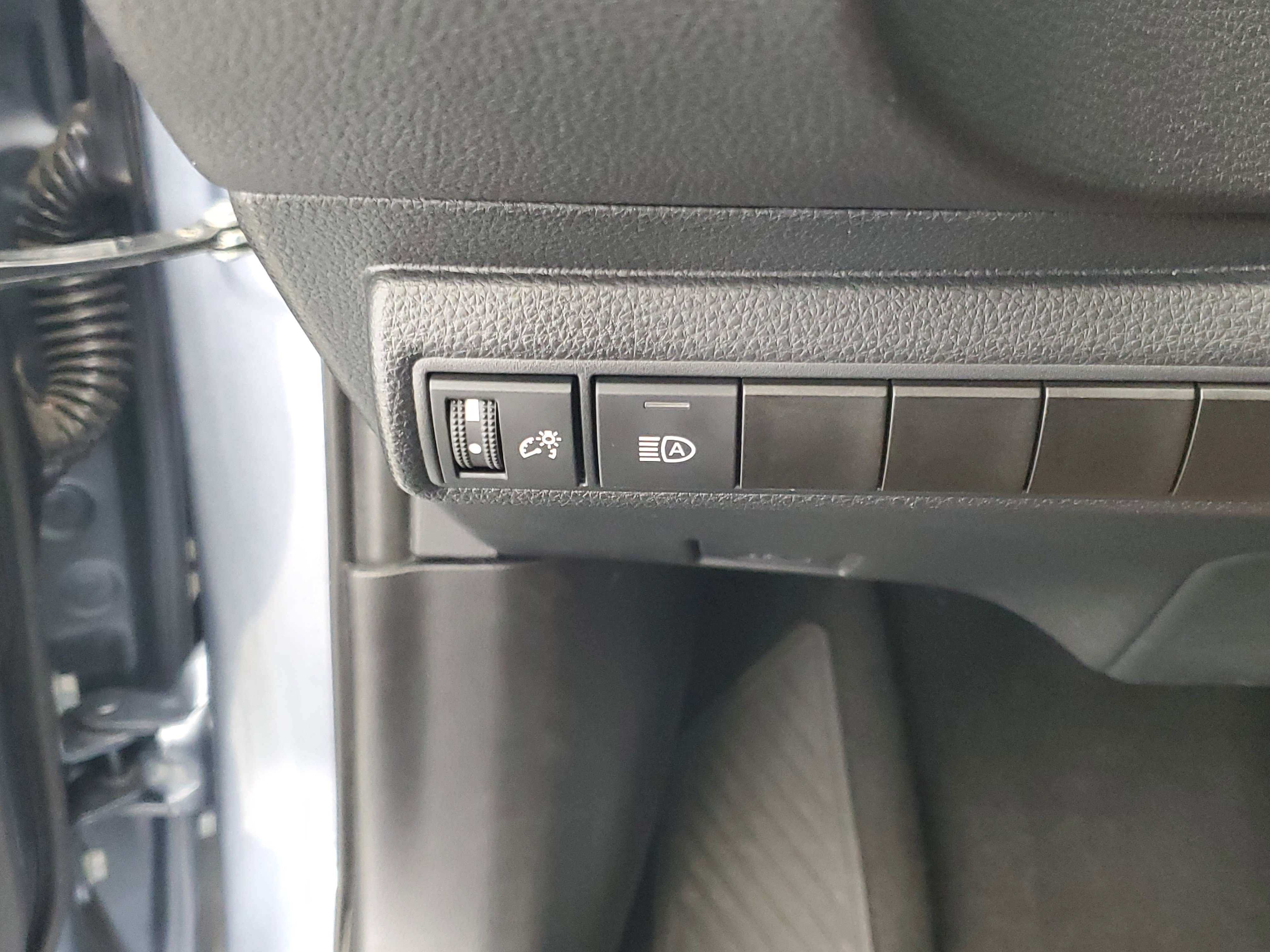 Used 2024 Celestite Toyota LE image 31