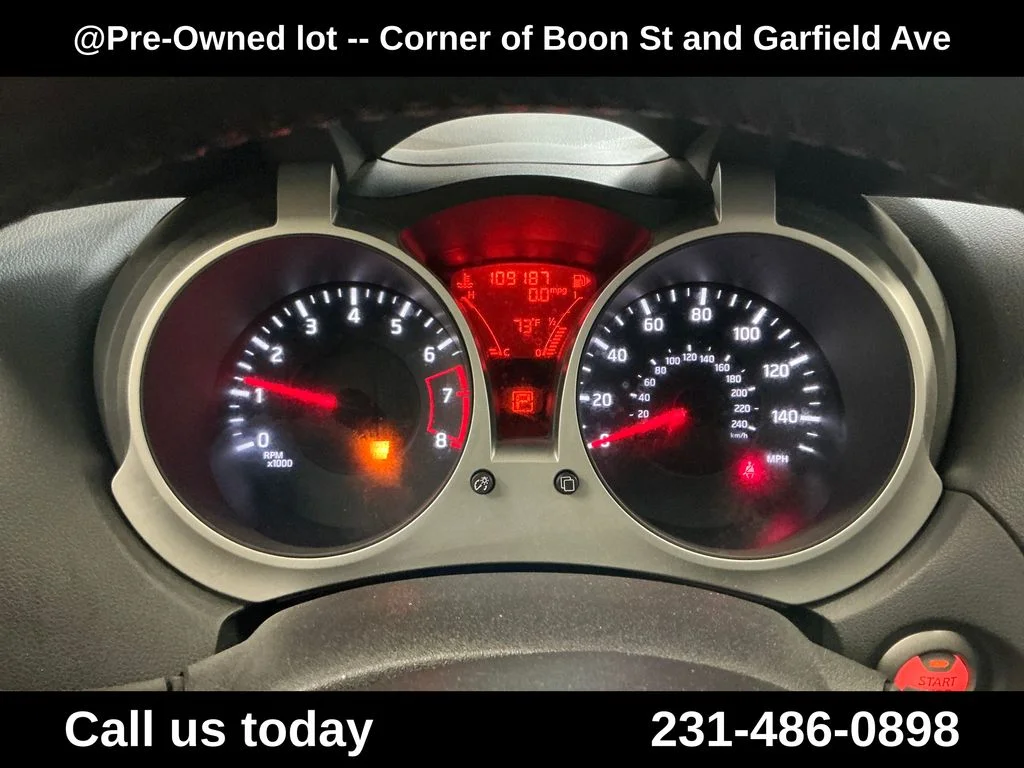 Used 2012 Red Nissan SL image 23