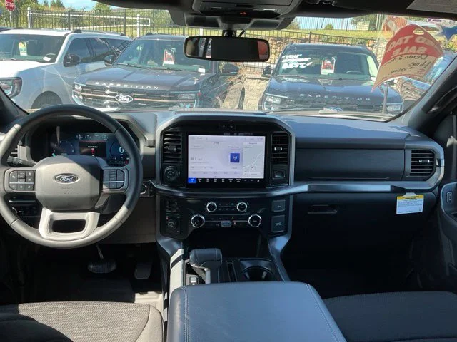 New 2026 Oxford White Ford XLT image 24