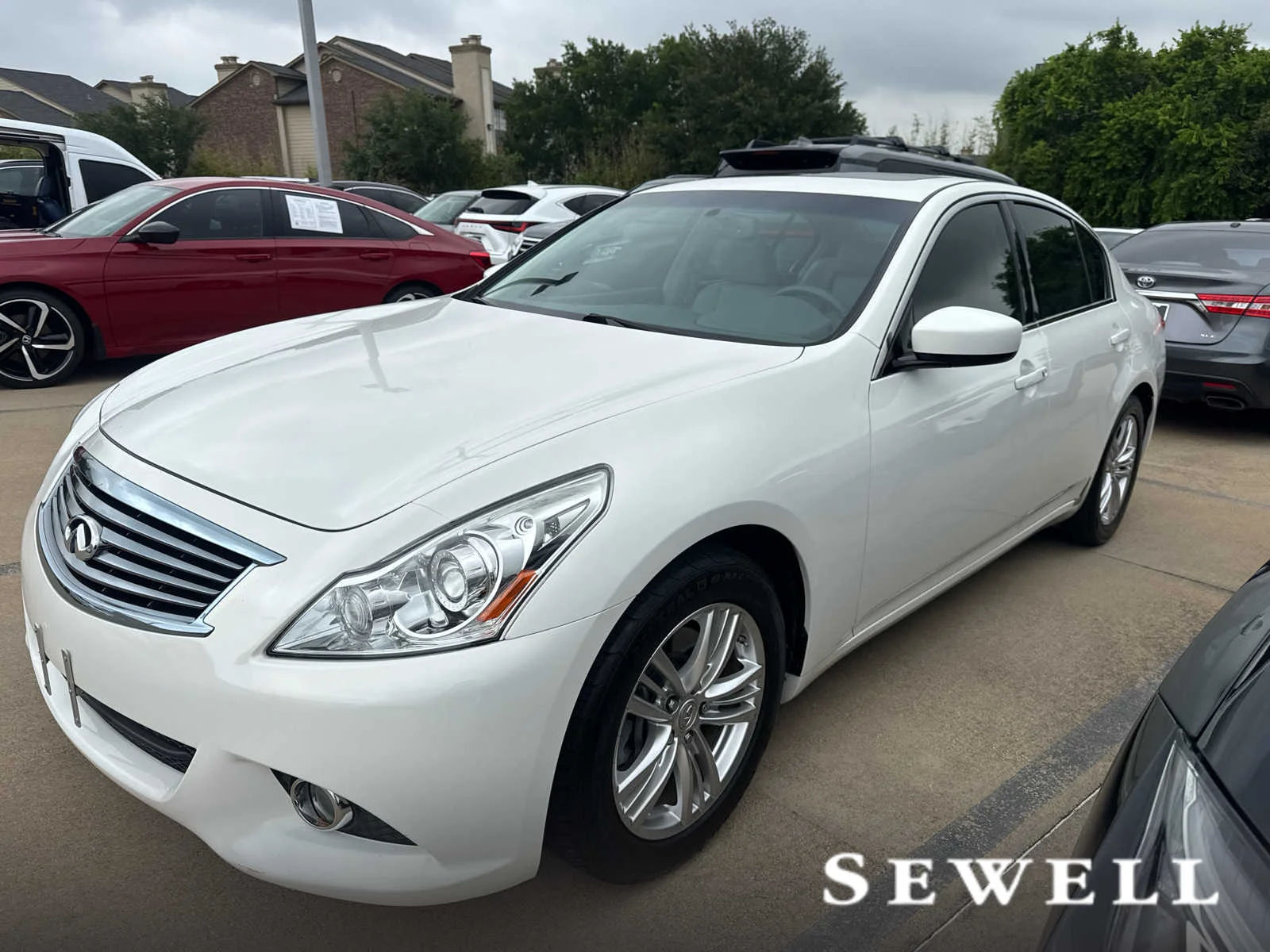 2011 INFINITI G 25 Journey's photo
