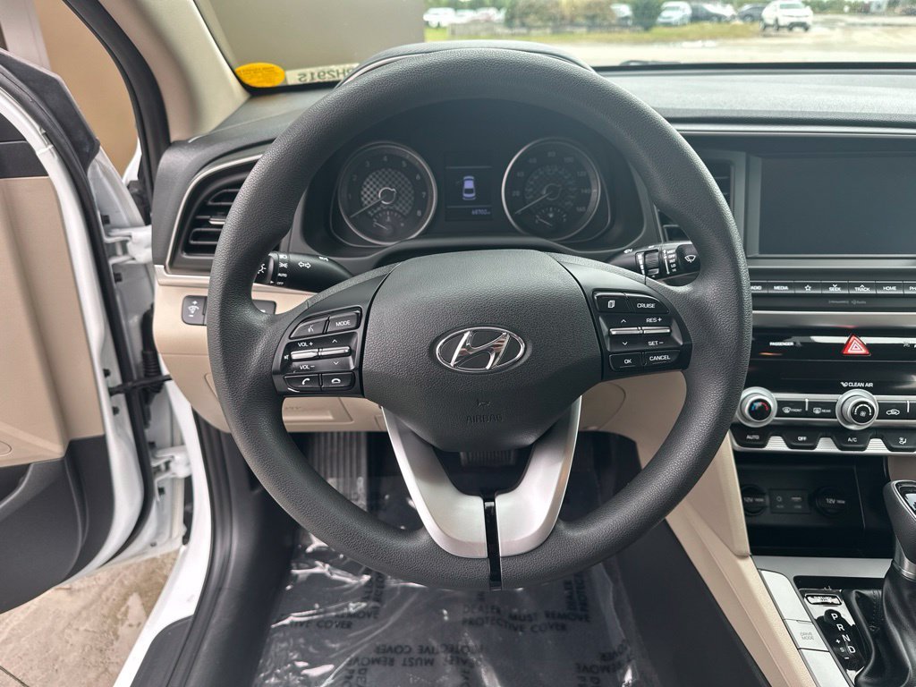 2020 Hyundai Elantra SEL - Photo 14